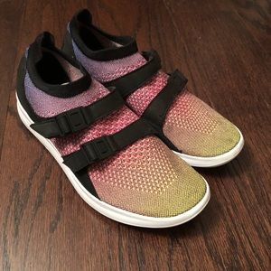 Nike Sockracer Rainbow Womens 8